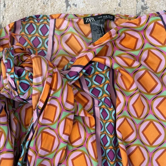 Zara Orange and Pink Geometric Print Skirt - Picture 4 of 4